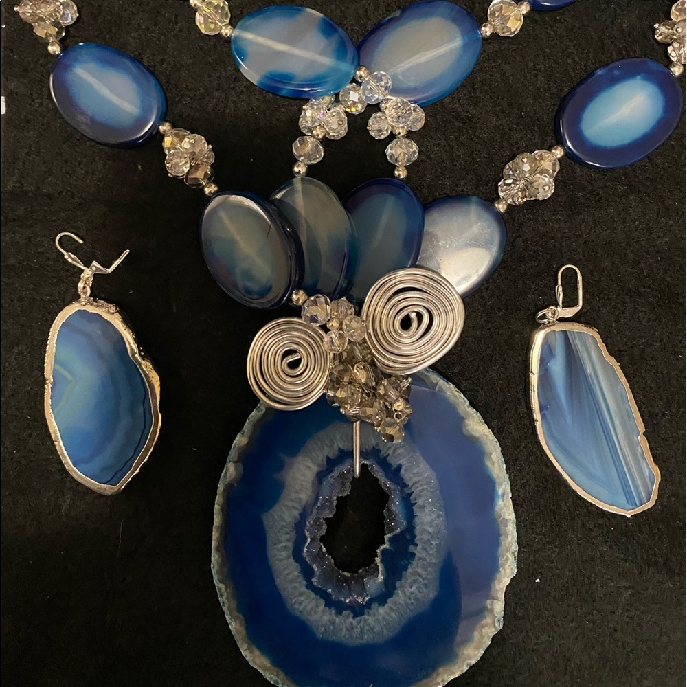 Blue agate necklace